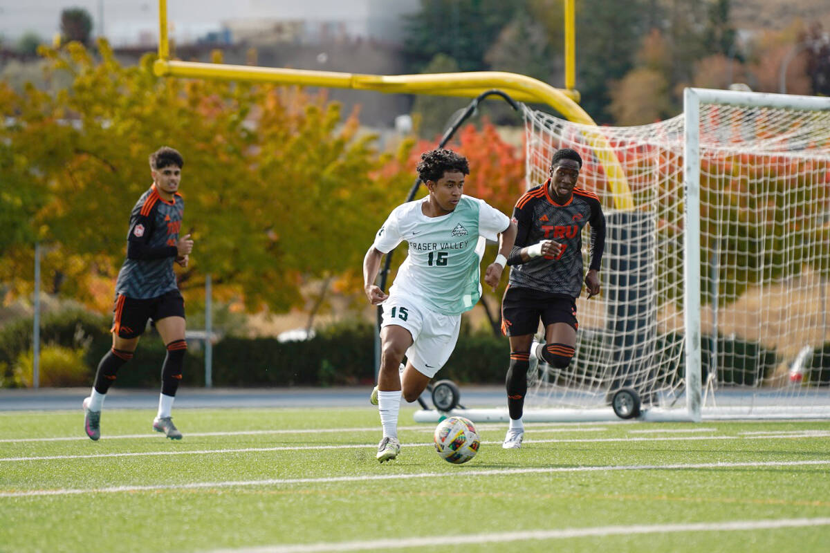 UFV heading to playoffs as league wraps soccer season