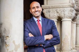 Leadership expert Adel Gamar will be the keynote speaker at the Fraser Valley Cultural Diversity Awards on March 4 in Abbotsford. (Submitted photo)